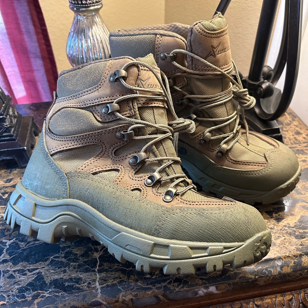 Wellco Military Hiker Combat Mountain Hot Weather Boot SIZE 3.0R NWOT